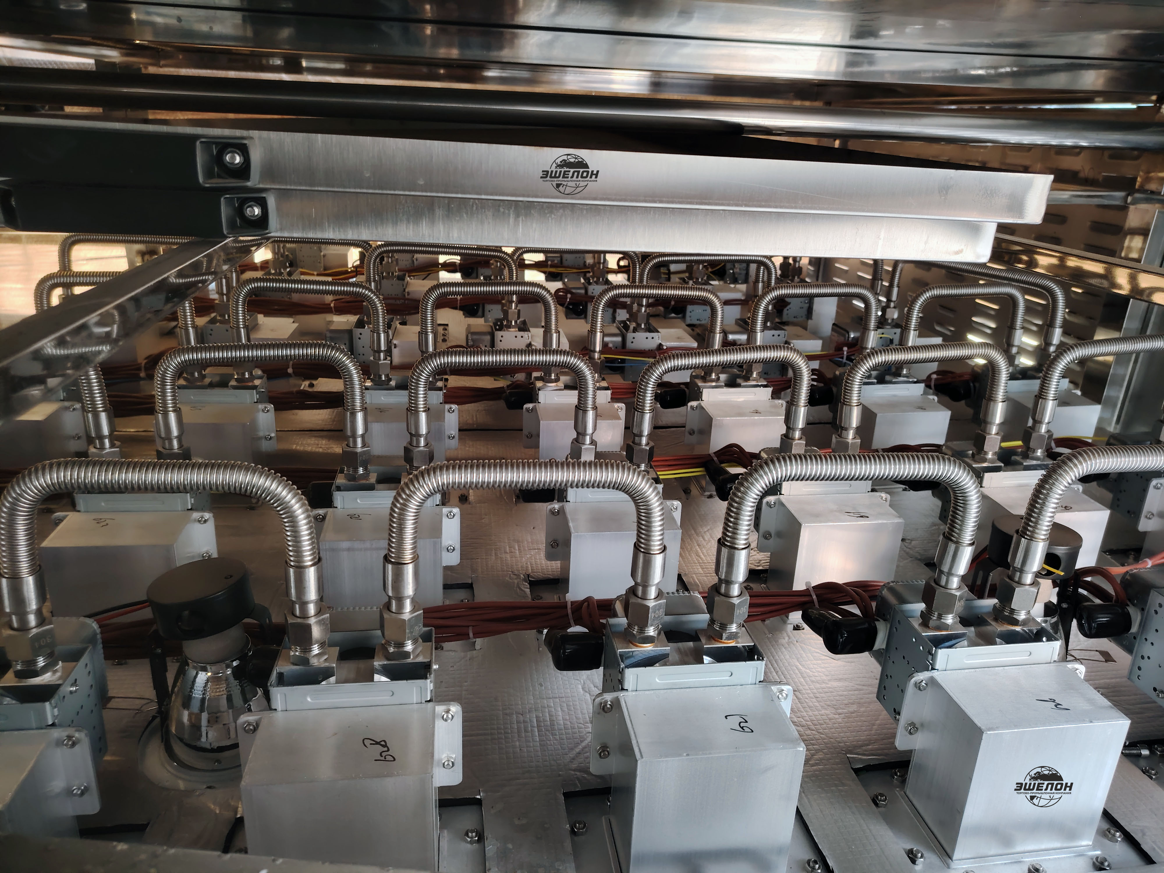 БЛОЧНО-МОДУЛЬНАЯ ТУННЕЛЬНАЯ СВЧ УСТАНОВКА УВЕЛИЧЕННОЙ МОЩНОСТИ